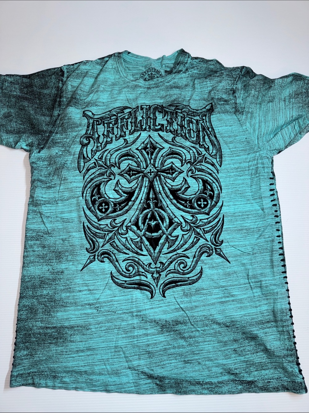 Affliction Men’s Turquoise Black Graphic Short Sleeve Tee